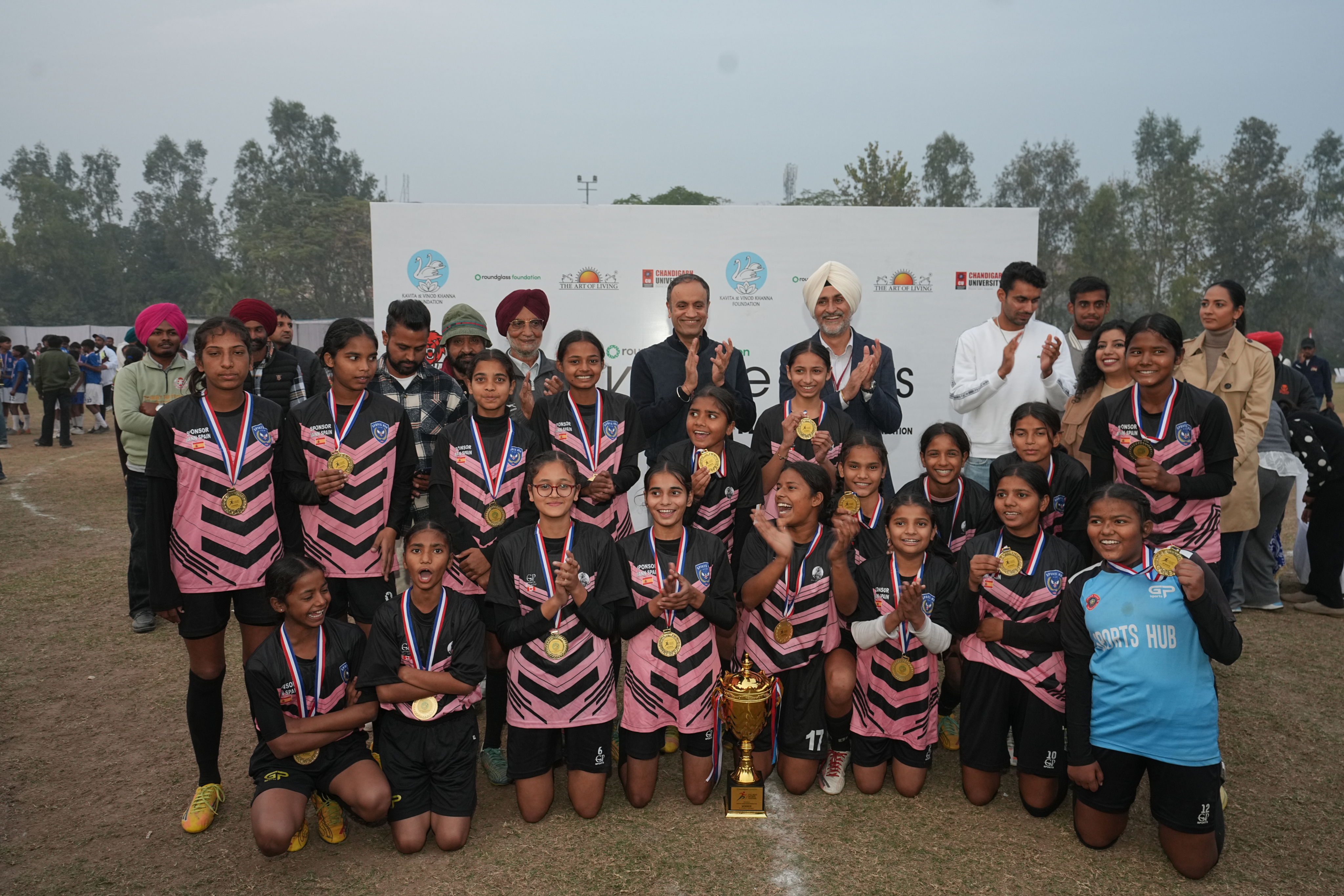 U-17 Football (Girls) 