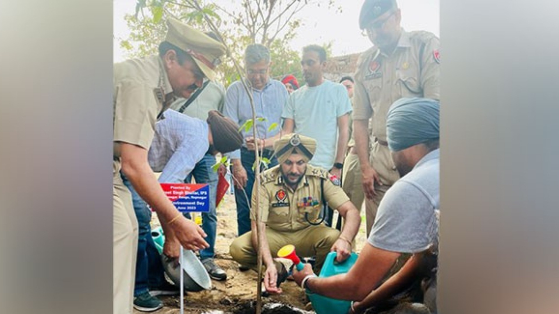 Punjab Police and Roundglass Foundation Join Hands to Plant 500 Trees in Mohali